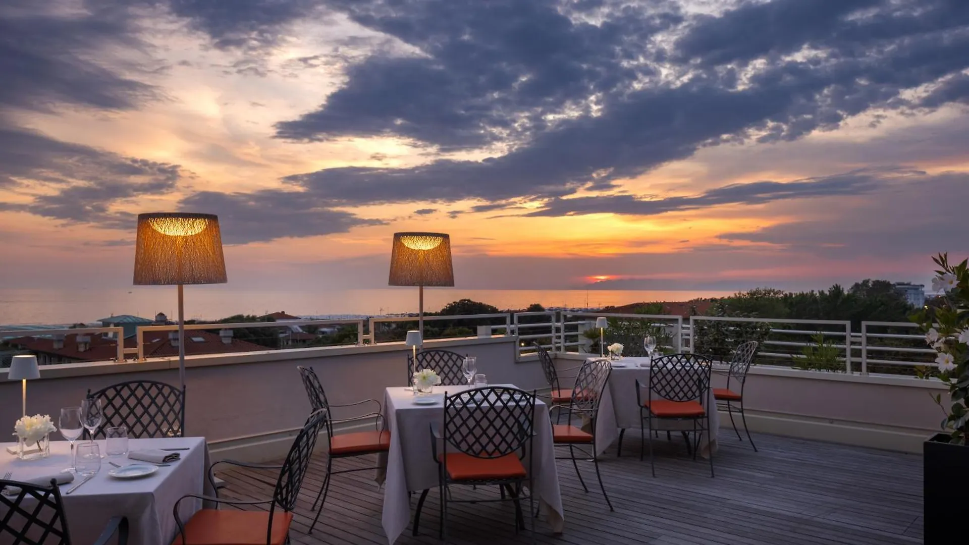 Versilia Lido | Una Esperienze Lido di Camaiore